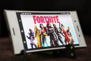 Apple rimuove Fortnite dall'App Store, Epic Games fa causa a Apple